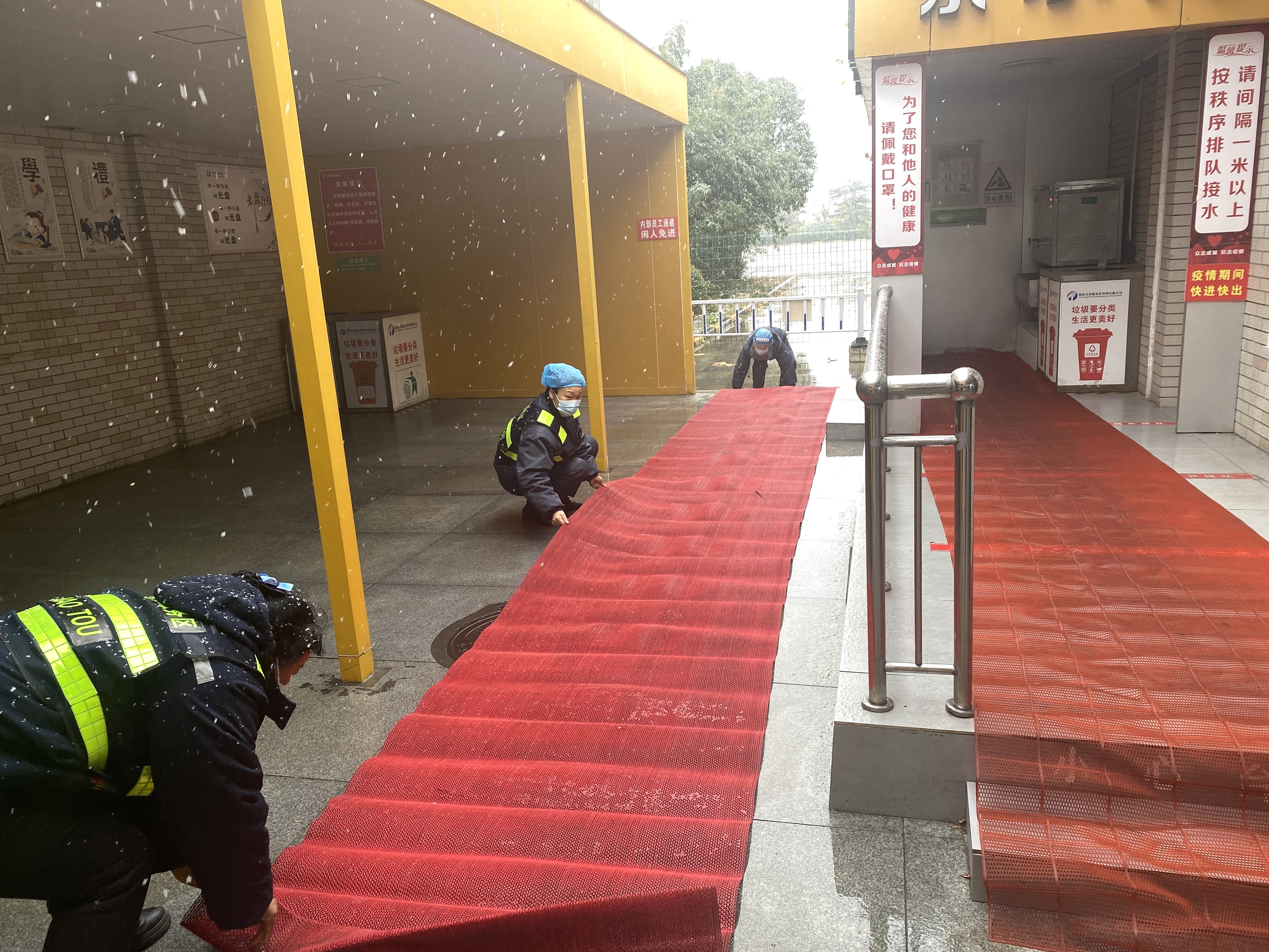 3b4736089bc94c33bf279ff1f93db185.jpg 3b4736089bc94c33bf279ff1f93db185.jpg